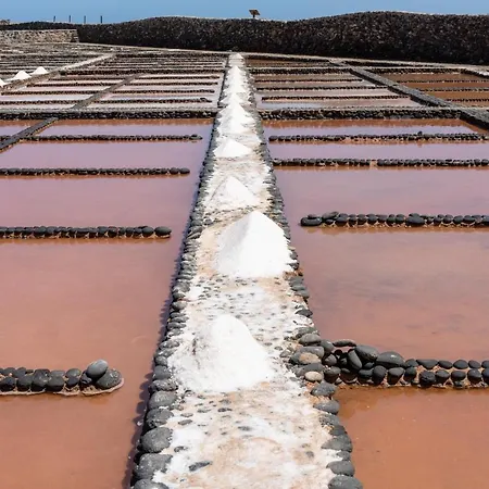 Home2book Charming Private Pool Aloha Willa