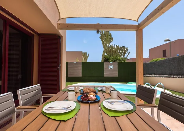 Home2book Charming Private Pool Aloha Villa *